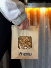 Load image into Gallery viewer, Fresh Baked Granola (1lb)